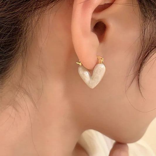 2023 Trendy Heart Stud Earrings For Women Korean Elegant Light Luxury Love Dangle Earring Fashion Simple Drop Jewelry Girls Gift