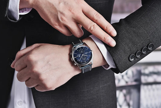 2023 New Men's Quartz Watches Top Brand Luxury Business Watch Men Chronograph Leather leather Luminous Waterproof Clock
